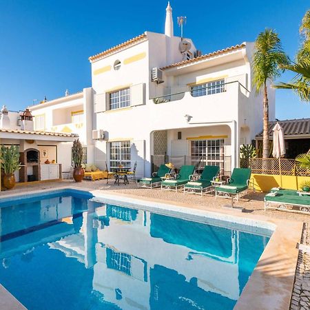 Villa Gale Sun - Luxury, 5Bed With Free Wifi, Ac, Private Pool, 5 Min From The Beach Guia  Bagian luar foto